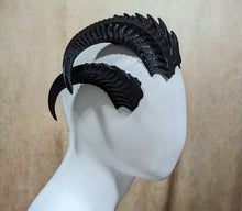 Load image into Gallery viewer, Lightweight Costume Spiked Ram Horns