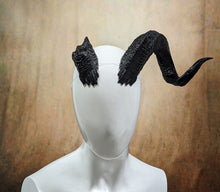 Load image into Gallery viewer, Lightweight Costume Karlach Inspired Tiefling Horns