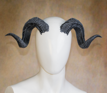 Load image into Gallery viewer, Lightweight Costume Mountain Ram Tiefling Horns