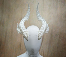 Load image into Gallery viewer, Lightweight Costume Cambion Inspired Tiefling Horns