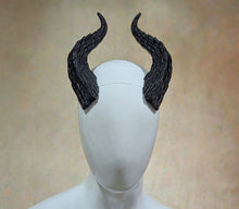 Load image into Gallery viewer, Lightweight Costume Natural Dragon Horns