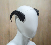 Load image into Gallery viewer, Lightweight Costume Spiked Ram Horns