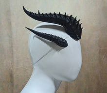 Load image into Gallery viewer, Lightweight Costume Spikey Boi Horns