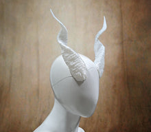 Load image into Gallery viewer, Lightweight Costume Spiral Tav Tiefling Horns