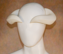 Load image into Gallery viewer, Lightweight Albescent Horns