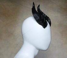 Load image into Gallery viewer, Lightweight Costume Fantasy Dragon Horns