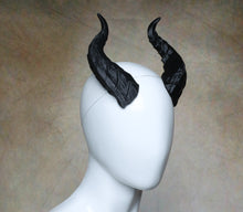 Load image into Gallery viewer, Lightweight Costume Fantasy Dragon Horns