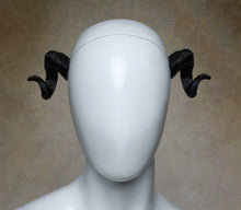 Load image into Gallery viewer, Lightweight Costume Ram Horns