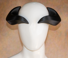 Load image into Gallery viewer, Lightweight Albescent Horns
