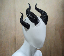 Load image into Gallery viewer, Lightweight Costume Fantasy Dragon Horns
