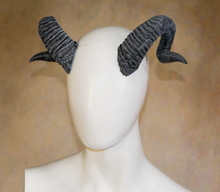 Load image into Gallery viewer, Lightweight Costume Ram Tav Tiefling Horns
