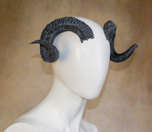 Load image into Gallery viewer, Lightweight Costume Mountain Ram Tiefling Horns
