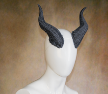 Load image into Gallery viewer, Lightweight Costume Rolan Inspired Tiefling Horns
