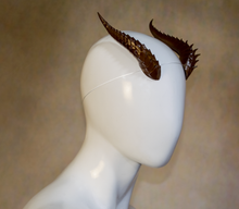 Load image into Gallery viewer, Lightweight Costume Spikey Boi Horns
