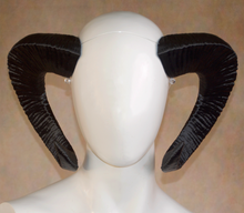 Load image into Gallery viewer, Lightweight Costume Ovis Horns
