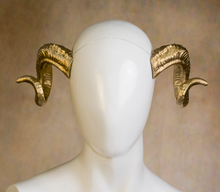 Load image into Gallery viewer, Lightweight Costume Ram Horns
