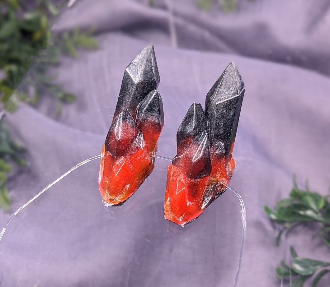 Smoldering Small Crystal Horns