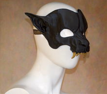 Load image into Gallery viewer, Lightweight METALLIC FANG Werewolf Cryptid Half Mask

