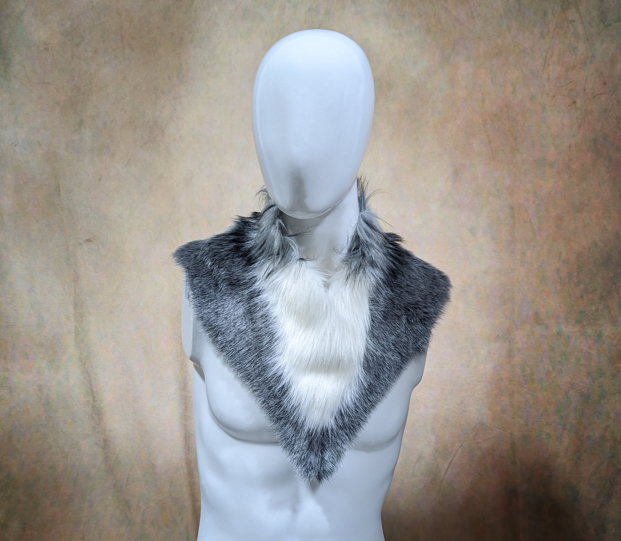 Faux Fur Neck Cowl and/or Gauntlets – ChaosCostumes