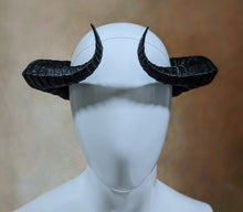 Load image into Gallery viewer, Lightweight Costume Succubus Horns
